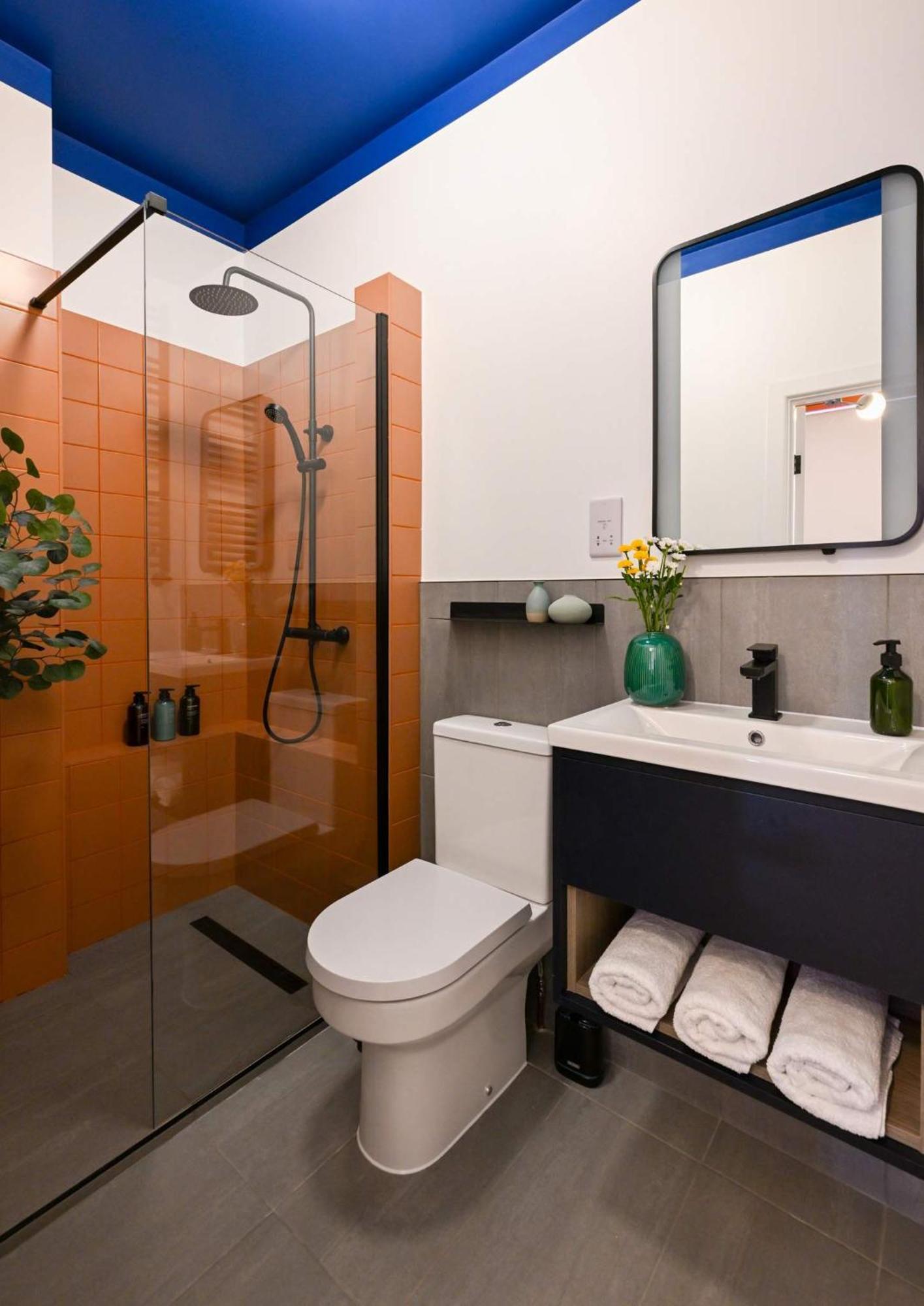 Appartamento Lux 1-bedroom Flat Close To Angel Stn & Shoreditch Londra